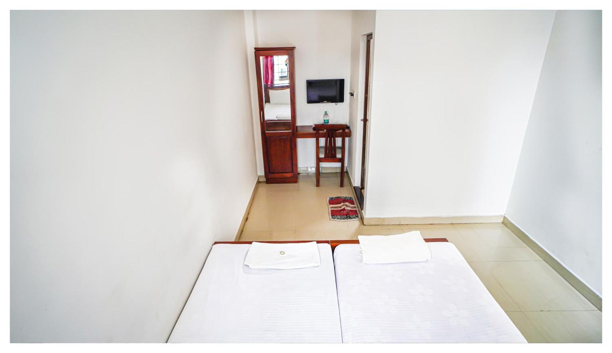 Deluxe Double Room,1537966654:JPEG